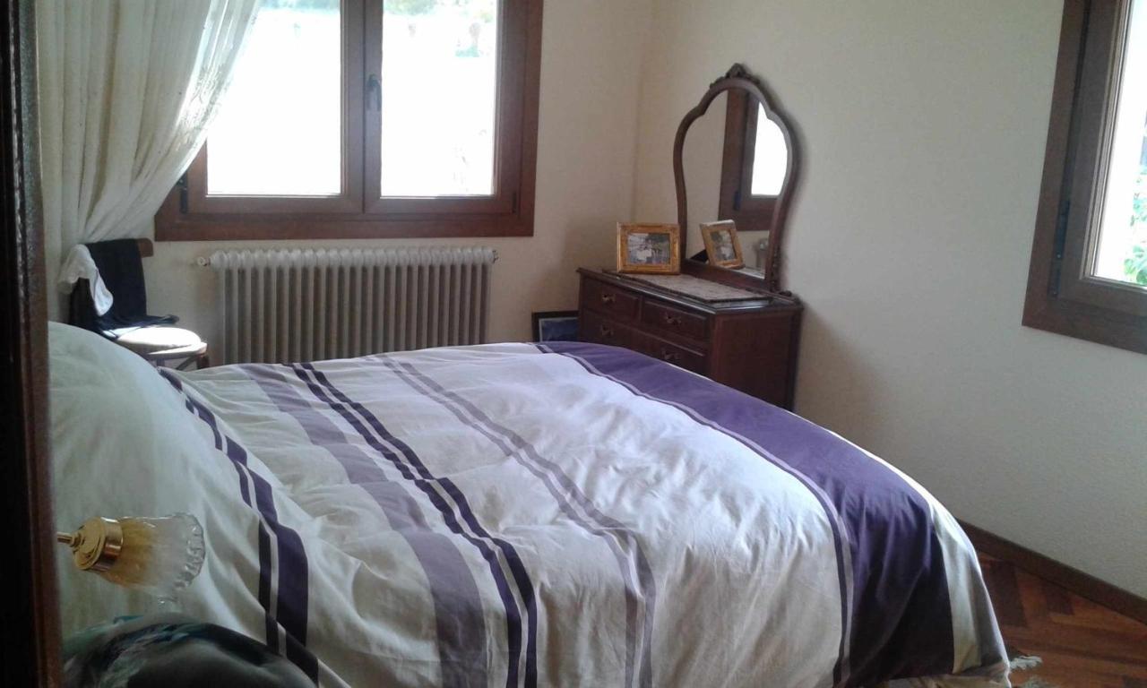 Villa Con Piscina En Panton Ribeira Sacra Galicia Ideal Para Familias Eksteriør billede